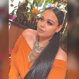 Meet your Posher, Marivel